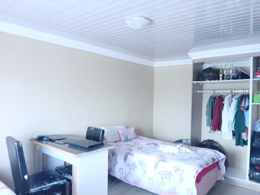 3 Bedroom Property for Sale in Flamwood North West